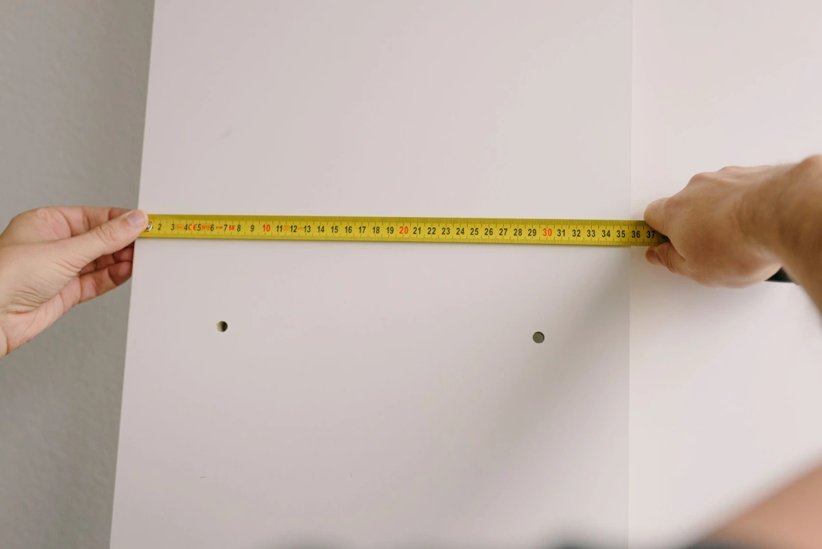 Perçage d'un mur en pied de maçonnerie